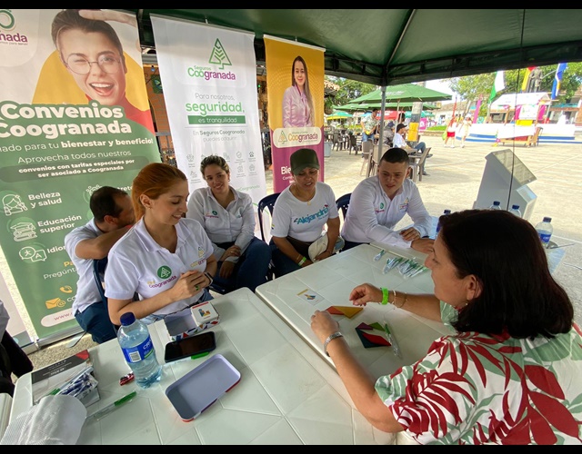 coogranada-feria-ahorro-y-credito-11.jpeg
