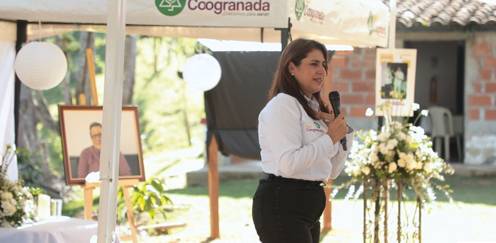 homenaje_mesa-de-trabajo-3_mesa-de-trabajo-8_mesa-de-trabajo_mesa-de-trabajo-1.png