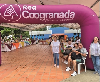 dia-del-asociado-en-familia-cali_mesa-de-trabajo-1.jpg